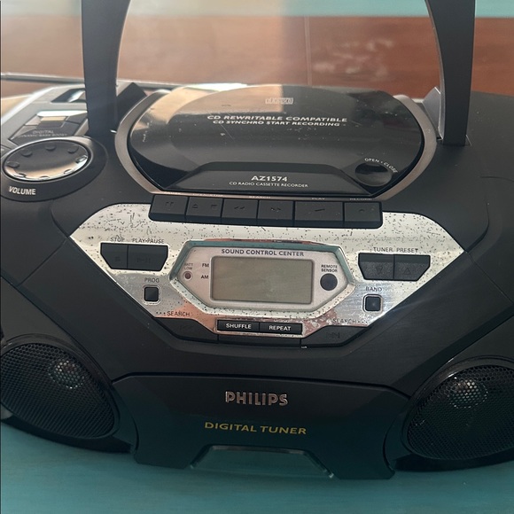 Vintage Philips AZ1574/17  CD Player/ Cassette Radio Portable Boombox Tested - Picture 4 of 17
